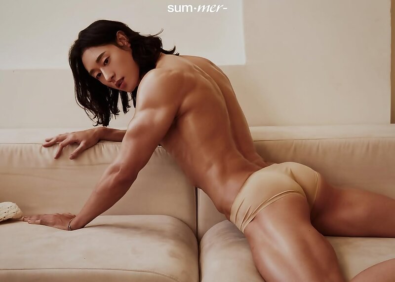 Next Image >>