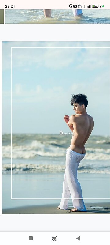 Next Image >>
