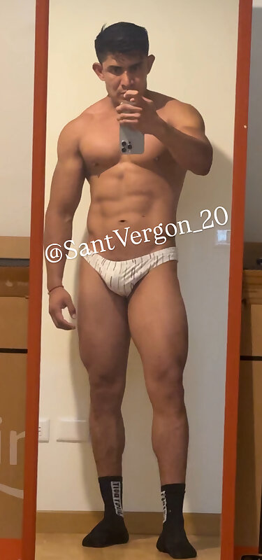 Next Image >>