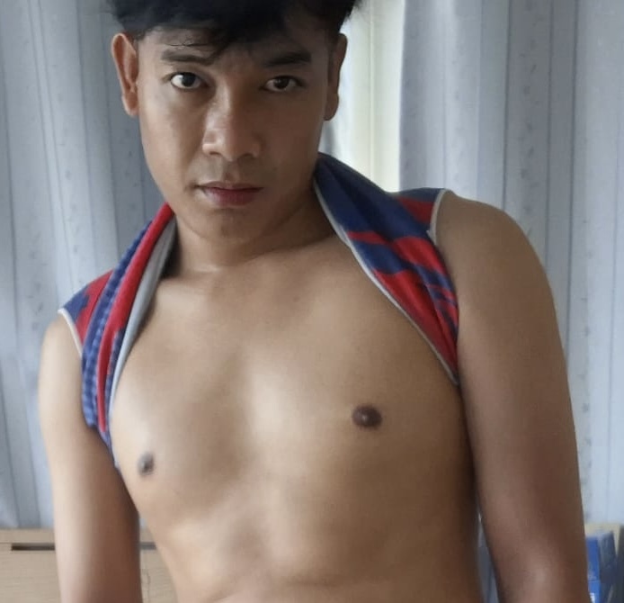 Next Image >>