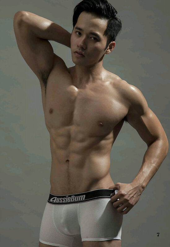 Next Image >>