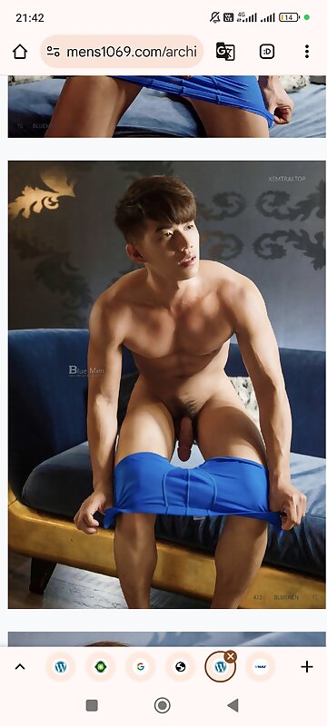 Next Image >>