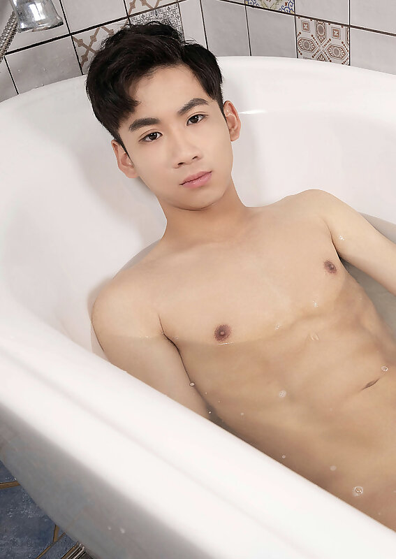 Next Image >>