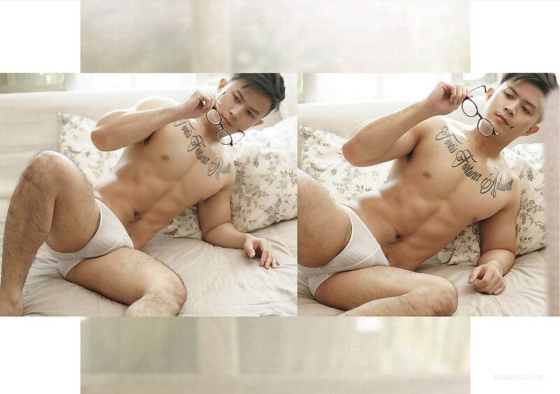 Next Image >>