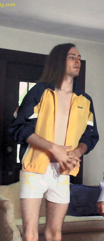 Next Image >>