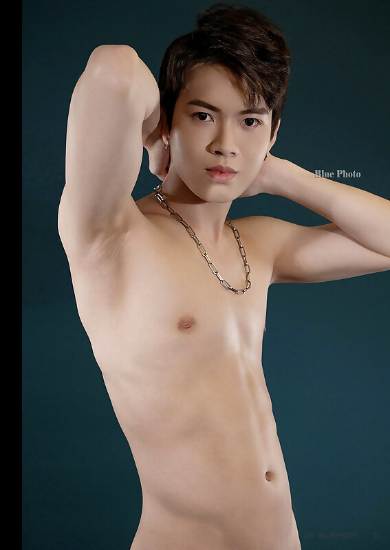 Next Image >>