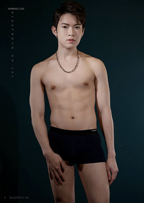 Next Image >>