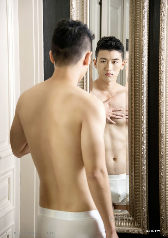 Next Image >>