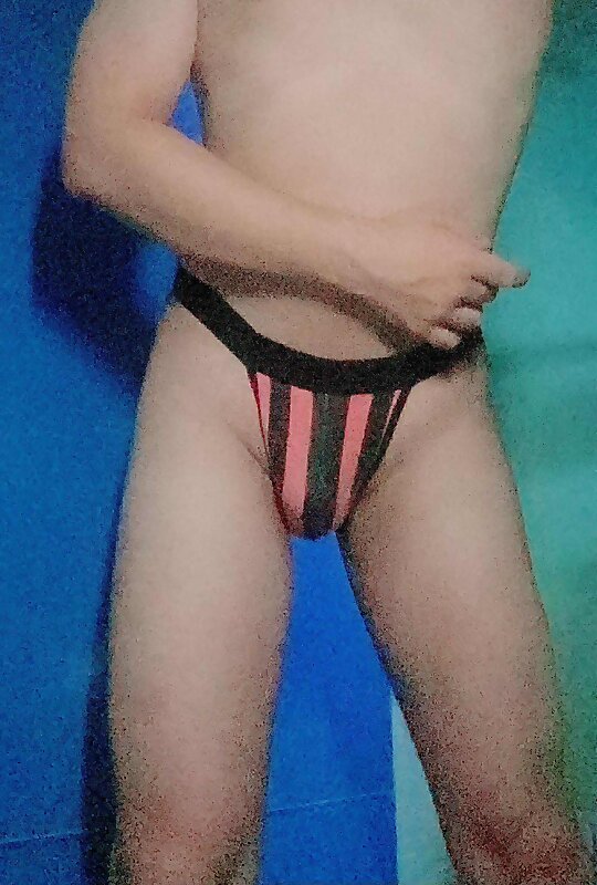 Next Image >>