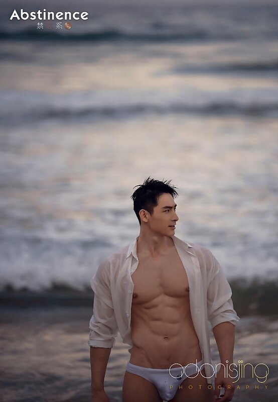 Next Image >>