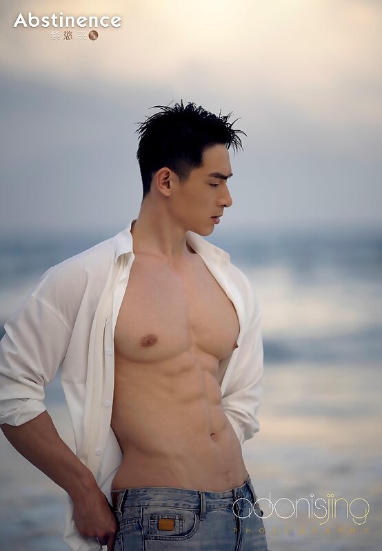 Next Image >>