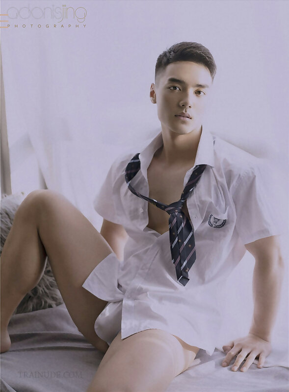 Next Image >>
