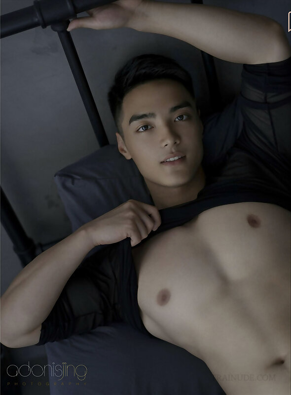 Next Image >>