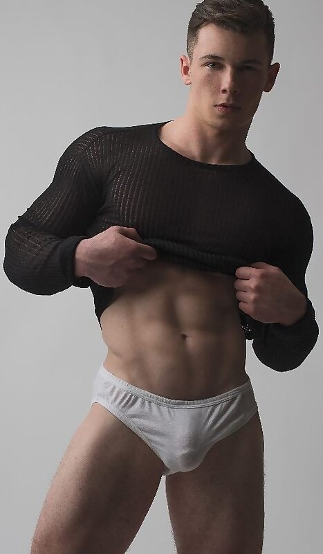 Next Image >>
