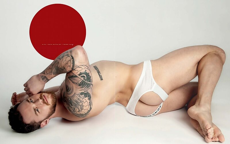 Next Image >>