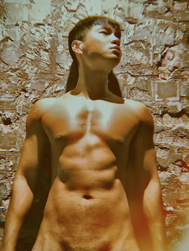 Next Image >>