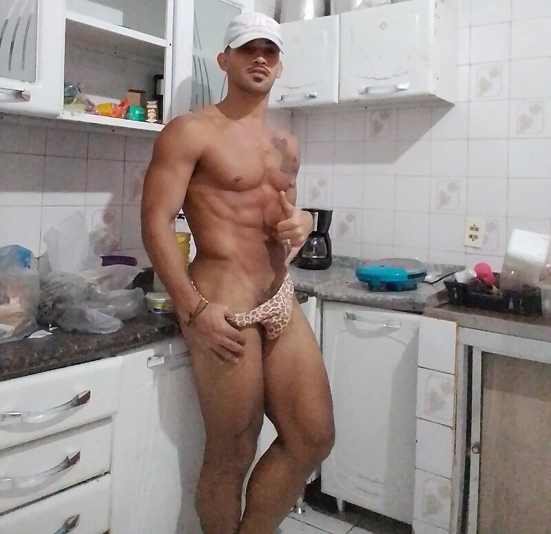 Next Image >>