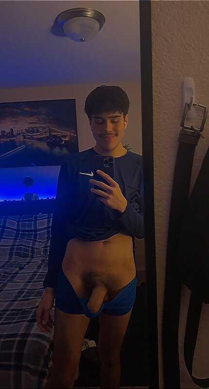 Next Image >>
