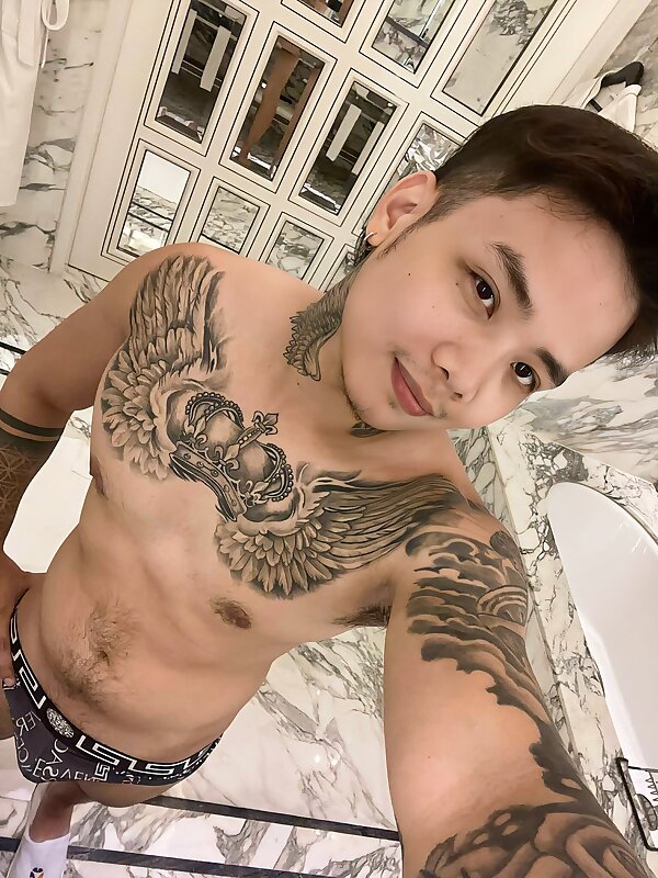 Next Image >>