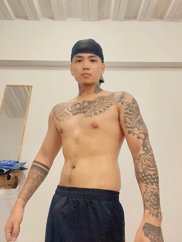 Next Image >>