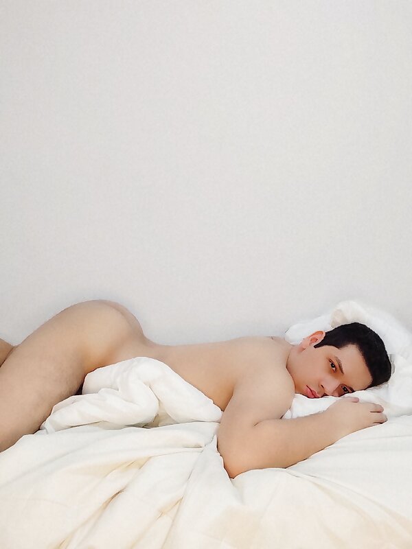 Next Image >>