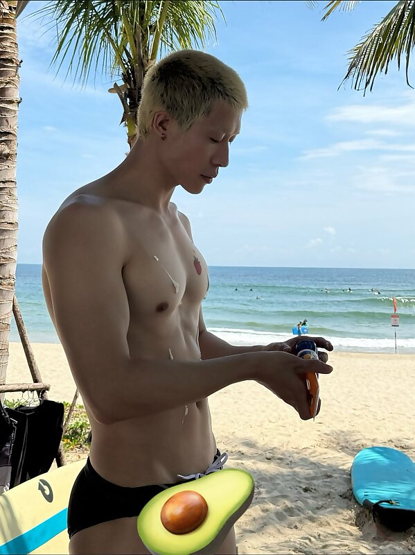 Next Image >>