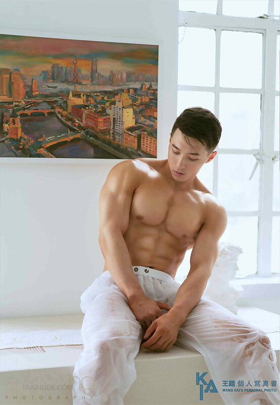 Next Image >>