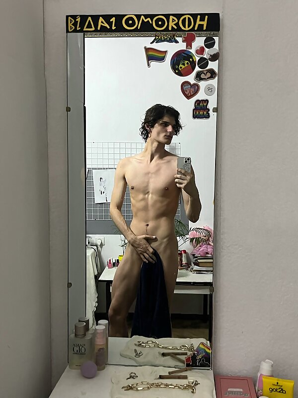 Next Image >>