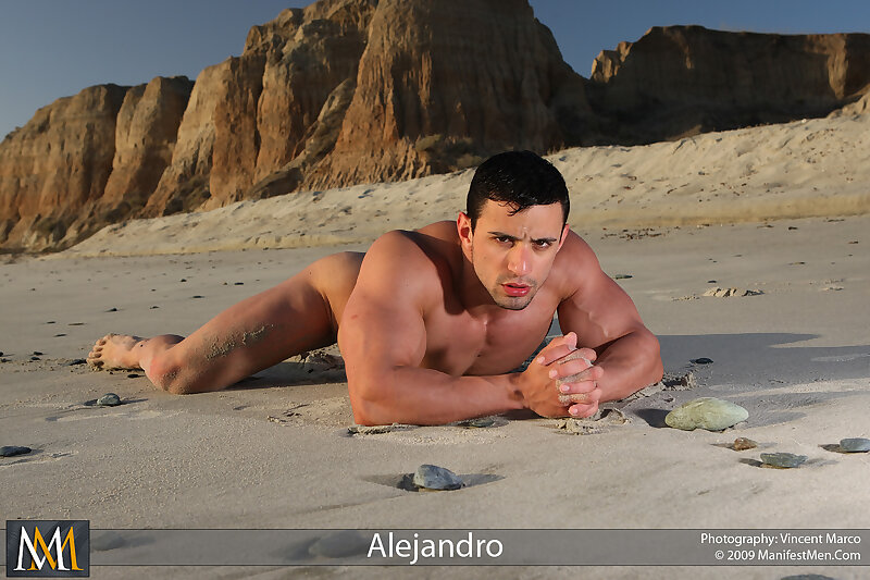 Next Image >>