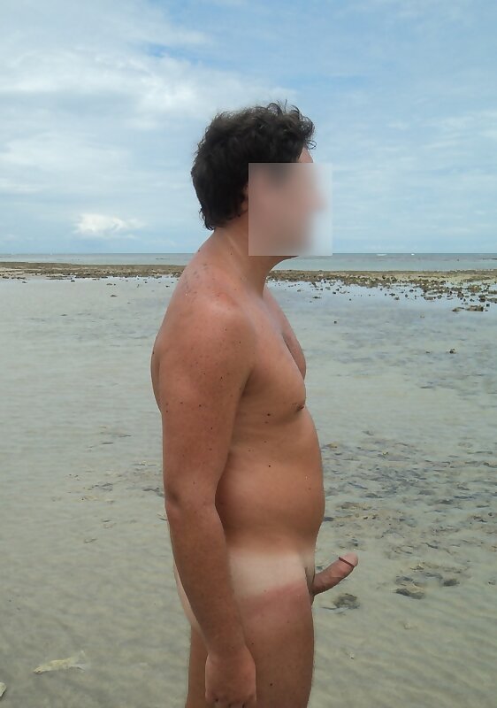 Next Image >>