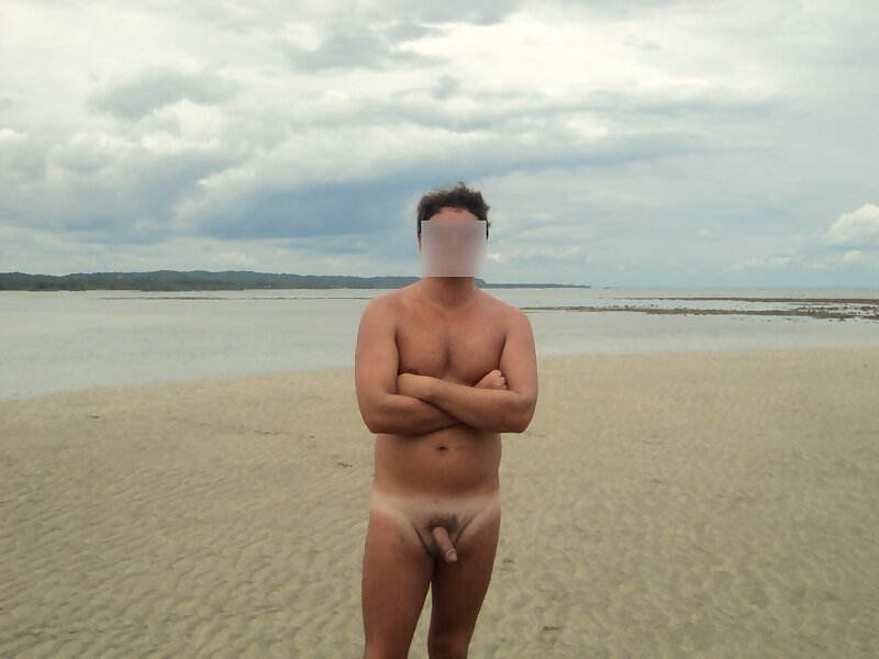 Next Image >>