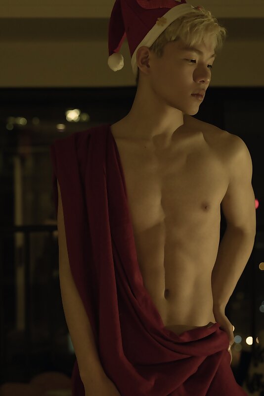 Next Image >>