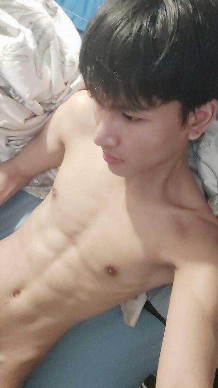 Next Image >>