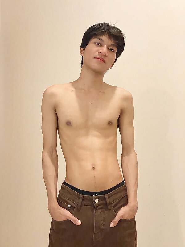 Next Image >>