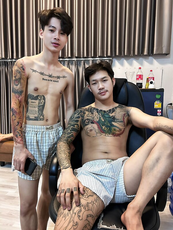 Next Image >>