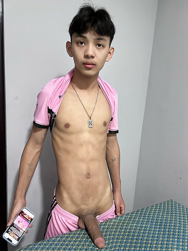 Next Image >>