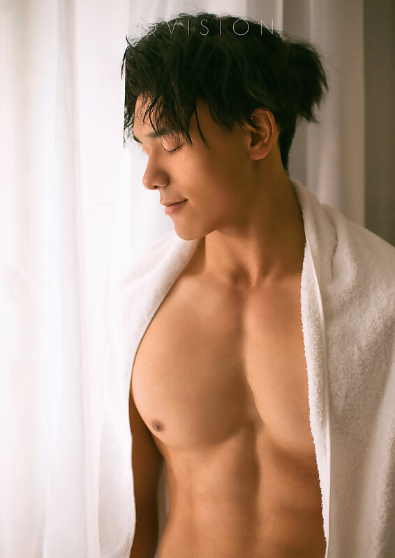 Next Image >>