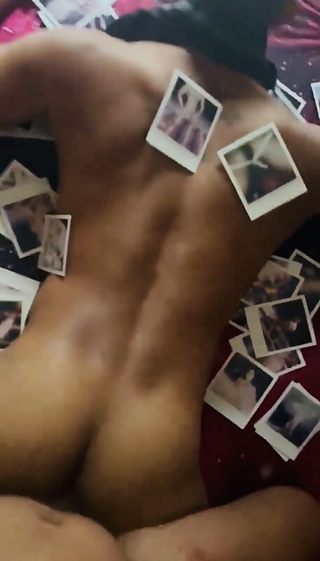 Next Image >>