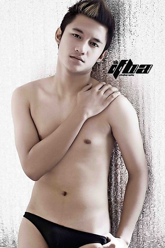 Next Image >>