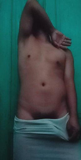 Next Image >>
