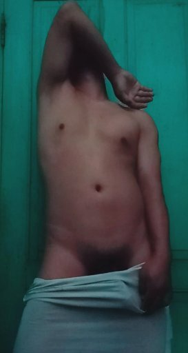 Next Image >>