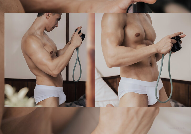 Next Image >>