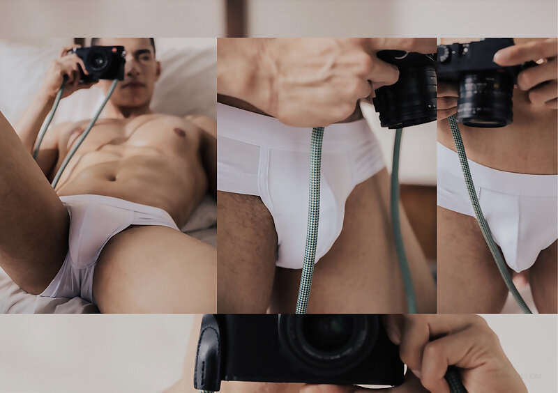 Next Image >>