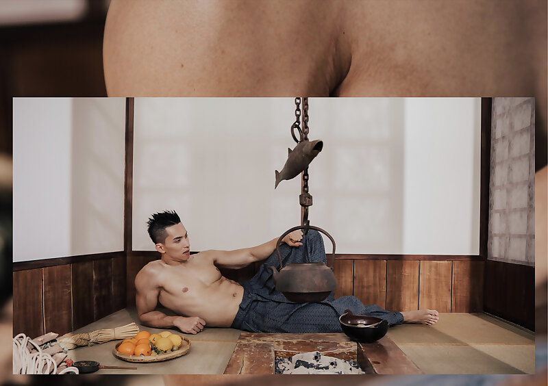 Next Image >>