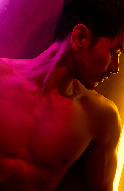 Next Image >>