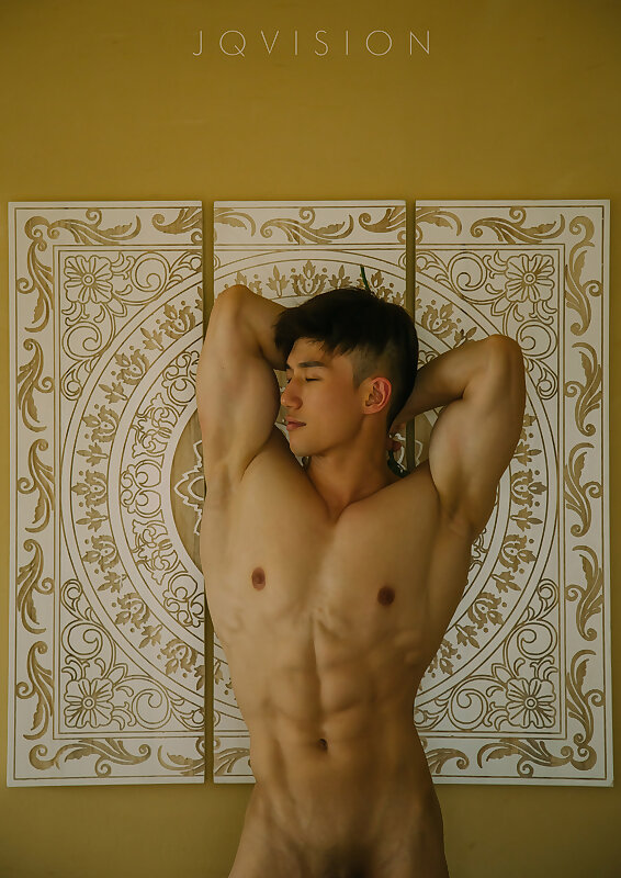 Next Image >>