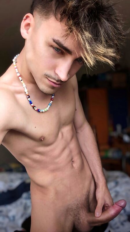Next Image >>