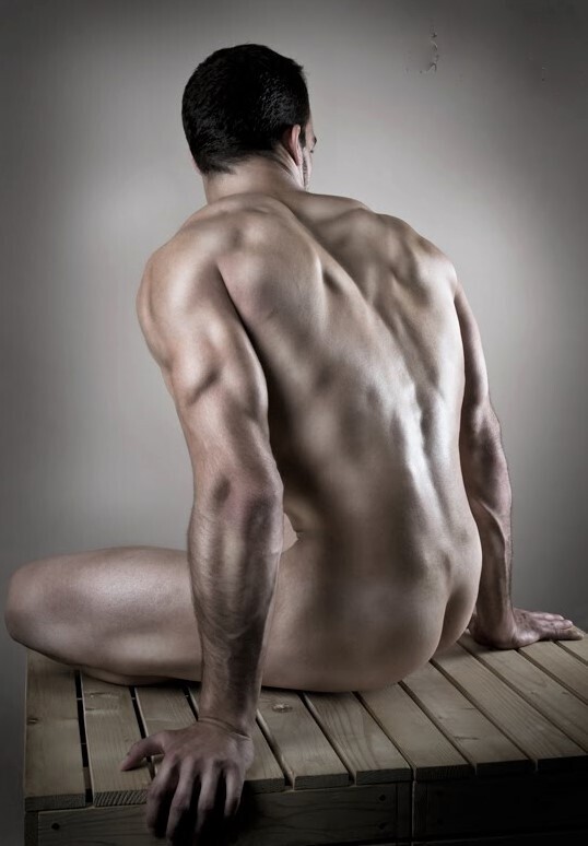 Next Image >>
