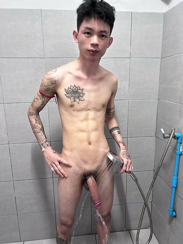 Next Image >>