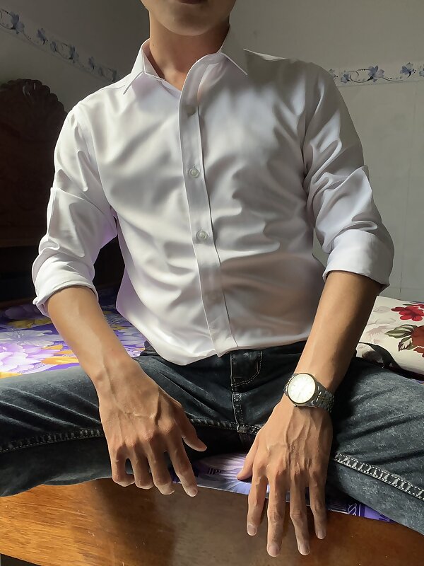 Next Image >>